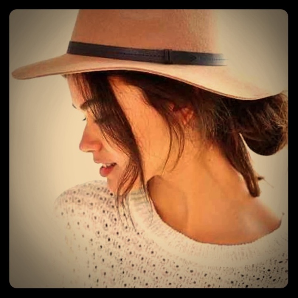 Urban Outfitters Perfect Felt Hat